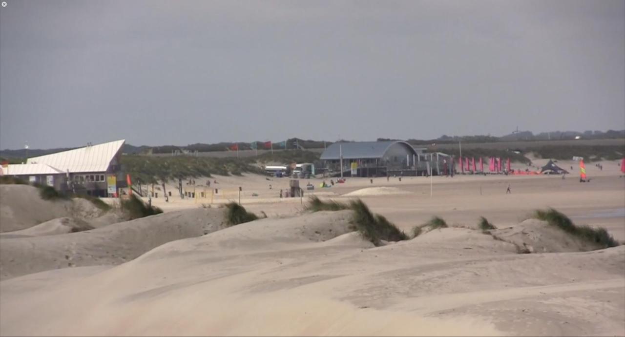 Vakantiebungalow Mee Naar Ouddorp Aan Zee Esterno foto