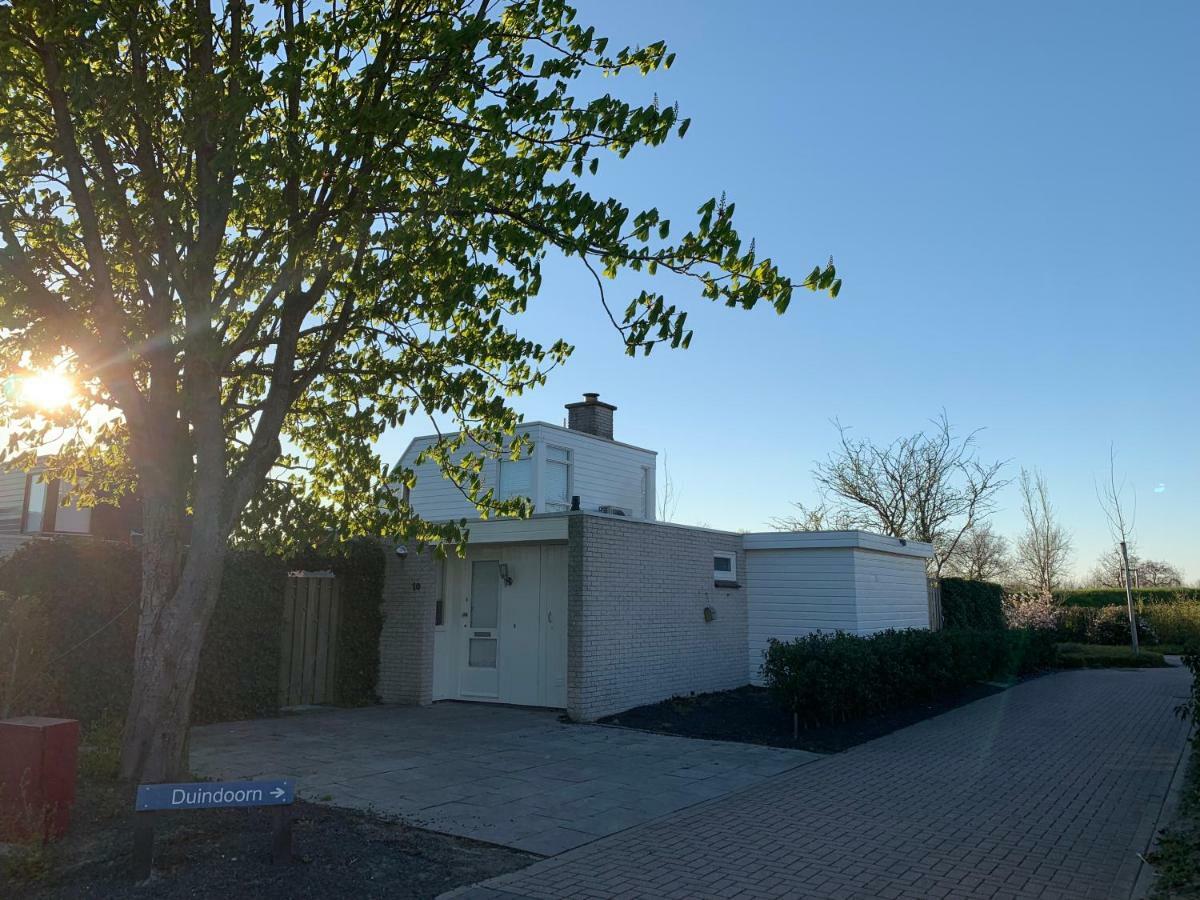 Vakantiebungalow Mee Naar Ouddorp Aan Zee Esterno foto