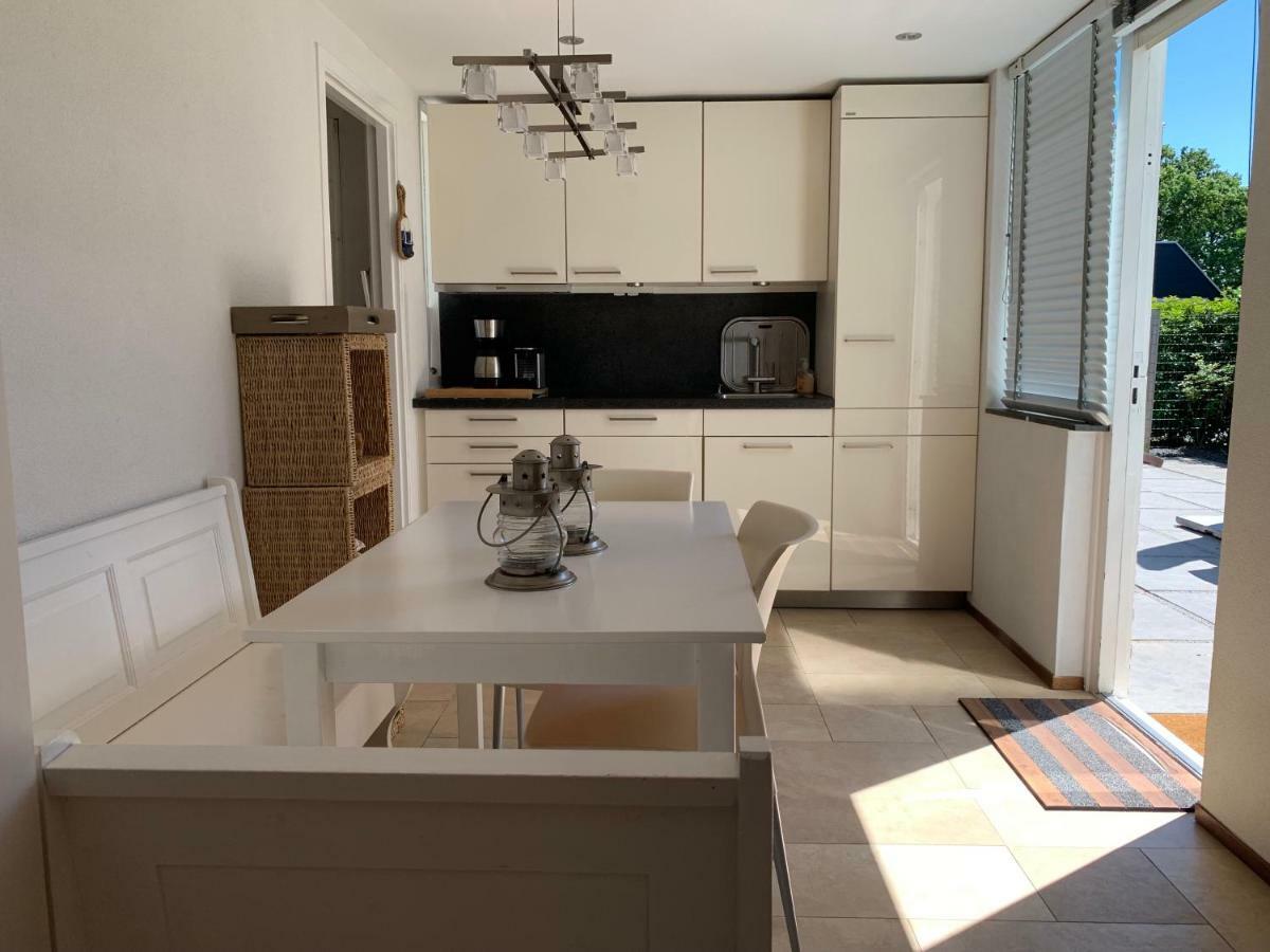 Vakantiebungalow Mee Naar Ouddorp Aan Zee Esterno foto